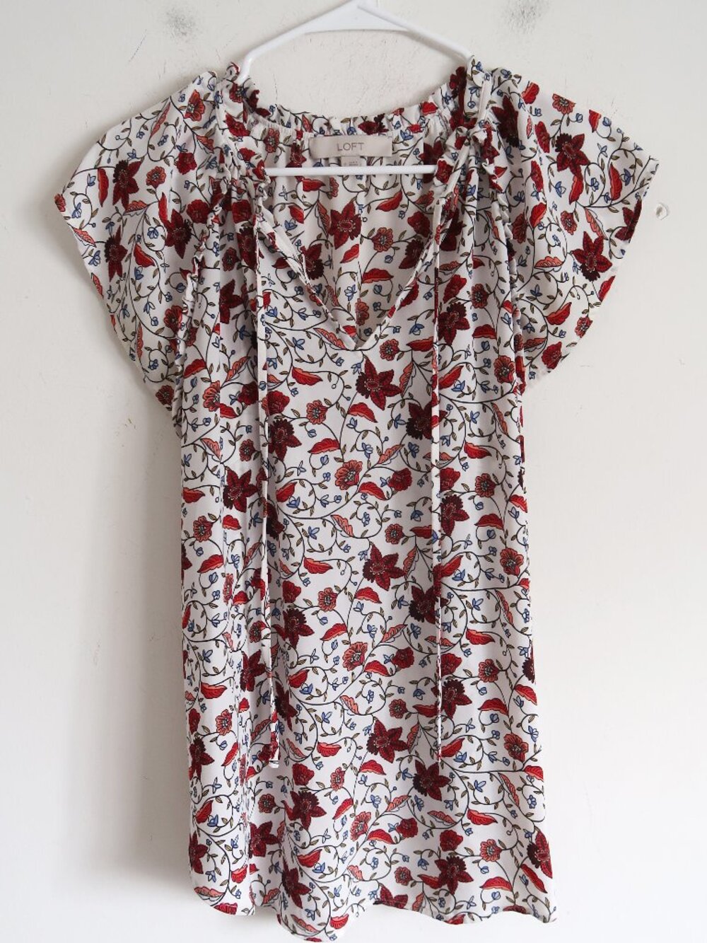 LOFT Red Floral Blouse - Size Medium